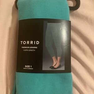 Torrid Capri Leggings